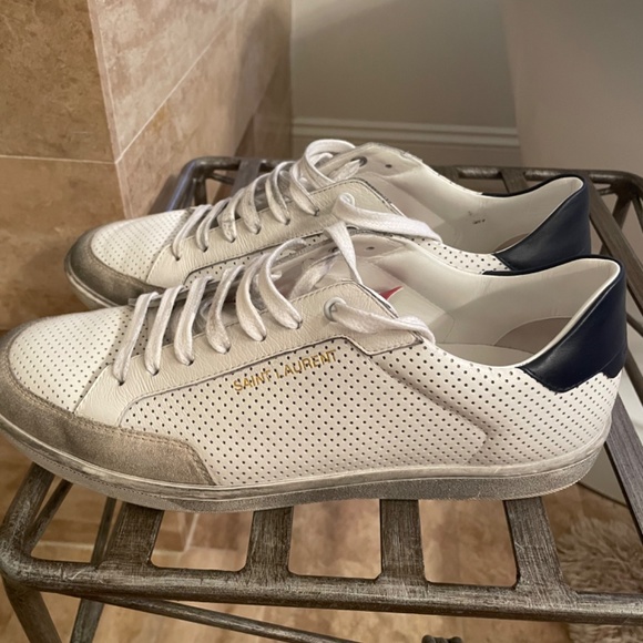 Saint Laurent Court Classic Sneakers - Picture 2 of 4